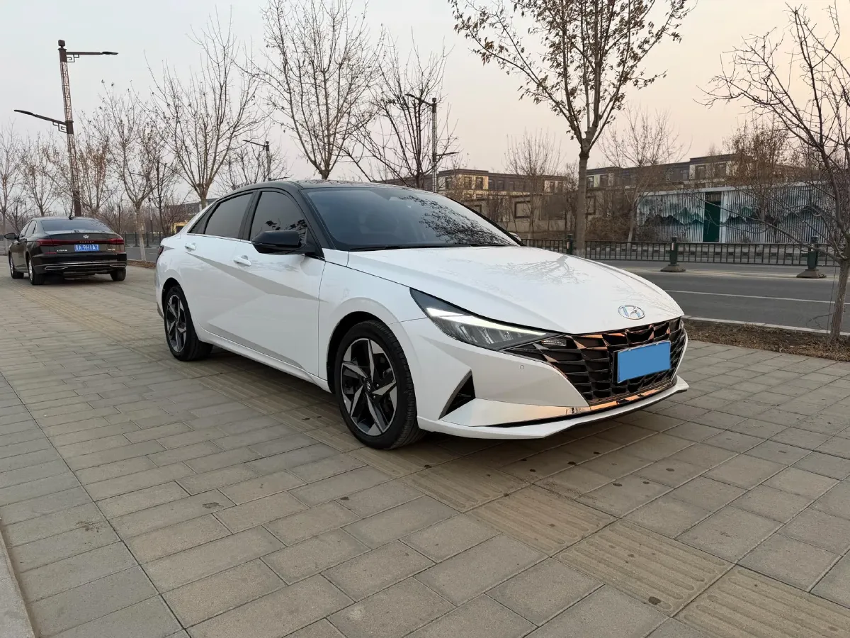 2021 Hyundai Elantra 1.5L 115HP L4 CVT,autocango,china used car exporter,china ev exporter,chinese used car exporter,chinese used ev exporter