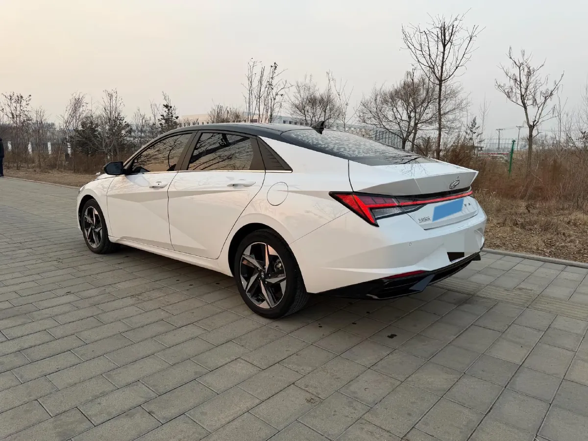 2021 Hyundai Elantra 1.5L 115HP L4 CVT,autocango,china used car exporter,china ev exporter,chinese used car exporter,chinese used ev exporter