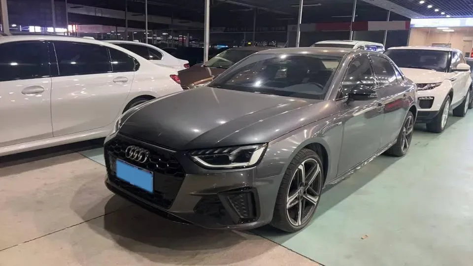 2024 Audi A4L 2.0T 190HP L4 7DCT,autocango,china used car exporter,china ev exporter,chinese used car exporter,chinese used ev exporter