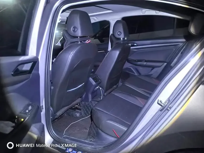 2021 Volkswagen Bora 1.5L 113HP L4 6AT,autocango,china used car exporter,china ev exporter,chinese used car exporter,chinese used ev exporter