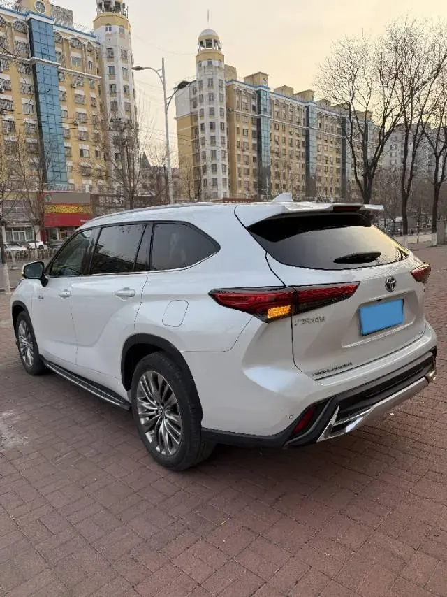 2022 Toyota Highlander 2.5L 192HP L4 E-CVT Hybrid,autocango,china used car exporter,china ev exporter,chinese used car exporter,chinese used ev exporter