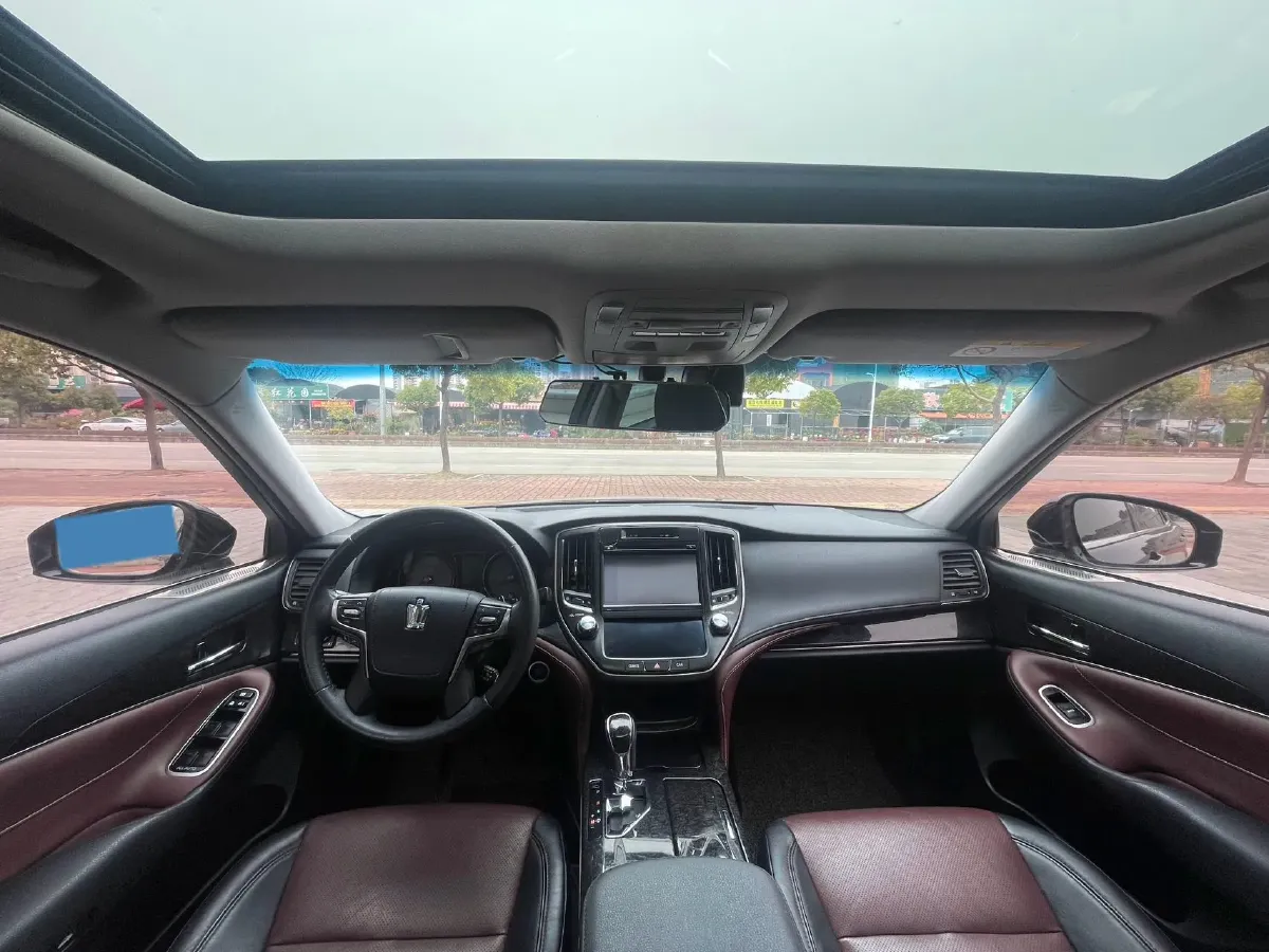 2018 Toyota Highlander 2.0T 220HP L4 6AT,autocango,china used car exporter,china ev exporter,chinese used car exporter,chinese used ev exporter