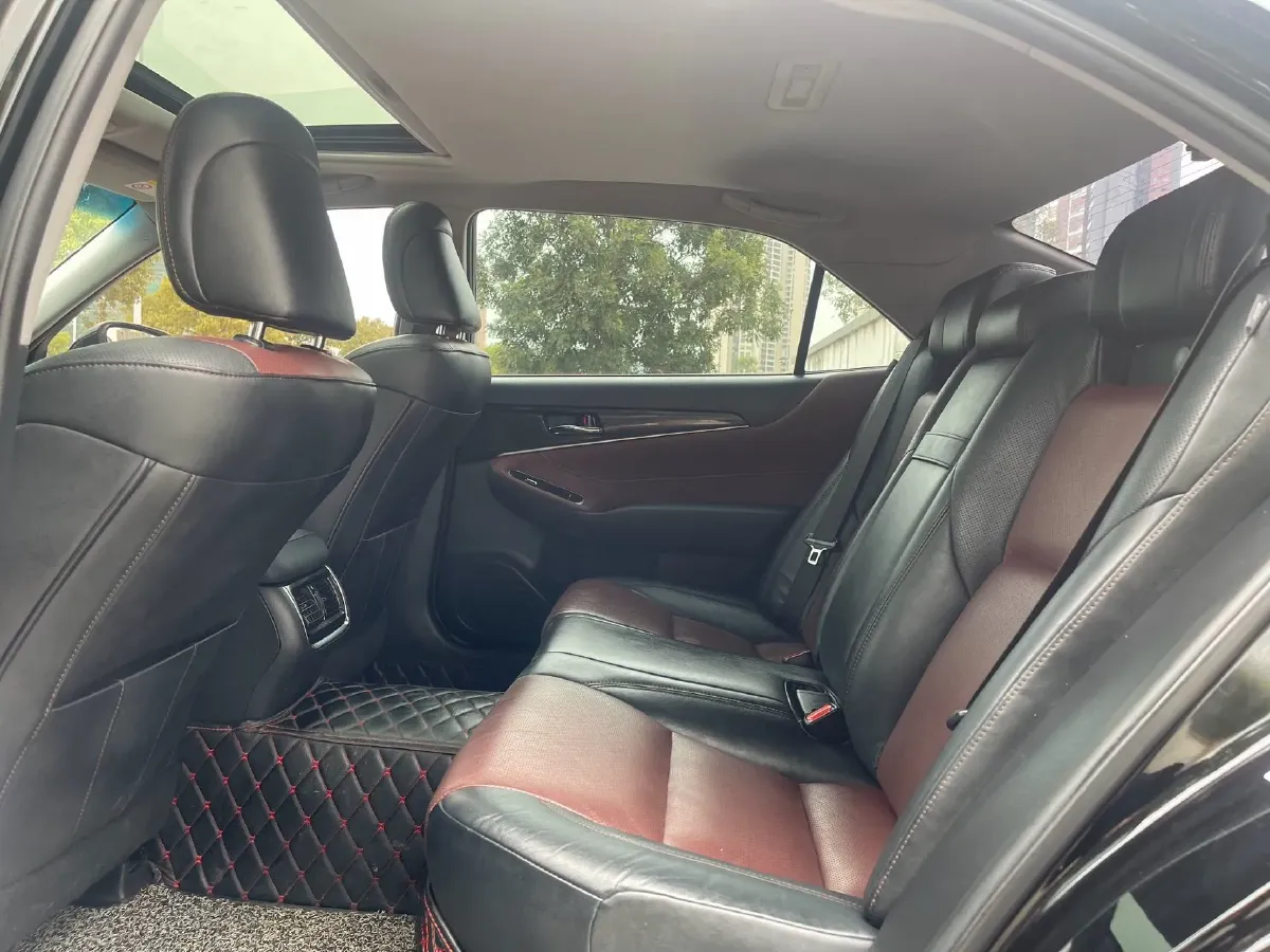 2018 Toyota Highlander 2.0T 220HP L4 6AT,autocango,china used car exporter,china ev exporter,chinese used car exporter,chinese used ev exporter