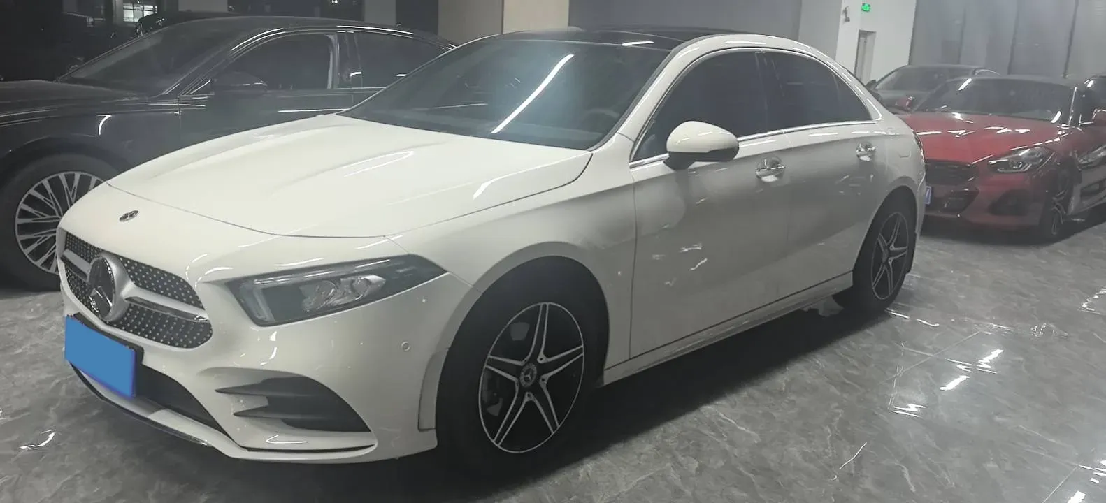 2021 Mercedes-Benz A Class 1.3T 163HP L4 7DCT,autocango,china used car exporter,china ev exporter,chinese used car exporter,chinese used ev exporter