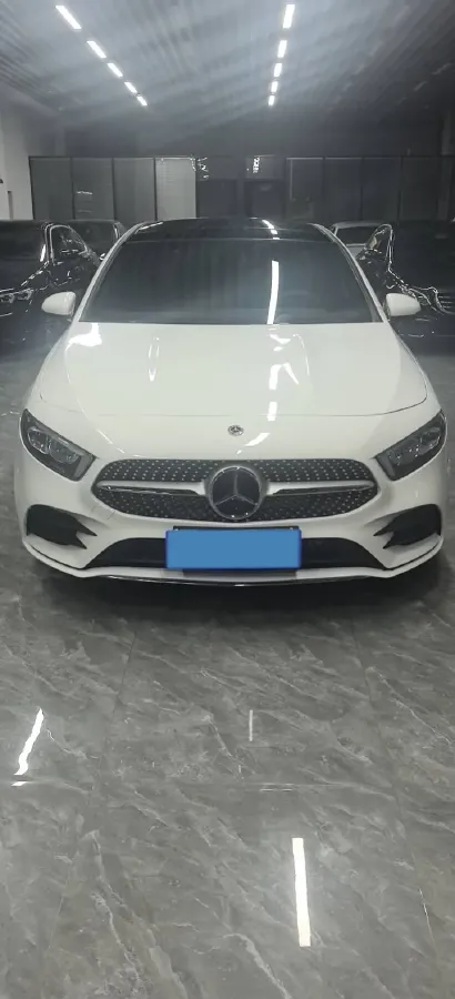 2021 Mercedes-Benz A Class 1.3T 163HP L4 7DCT,autocango,china used car exporter,china ev exporter,chinese used car exporter,chinese used ev exporter