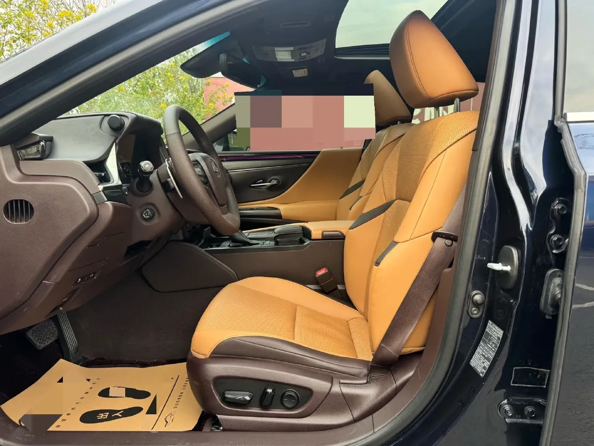 2020 Lexus ES 2.0L 173HP L4 CVT,autocango,china used car exporter,china ev exporter,chinese used car exporter,chinese used ev exporter