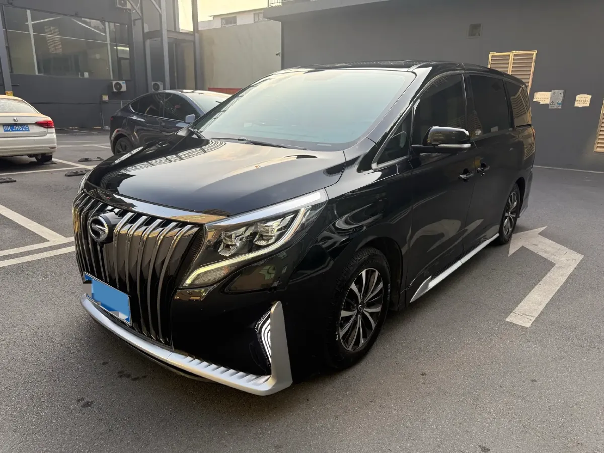 2021 GAC Trumpchi M8 2.0T 252HP L4 8AT,autocango,china used car exporter,china ev exporter,chinese used car exporter,chinese used ev exporter