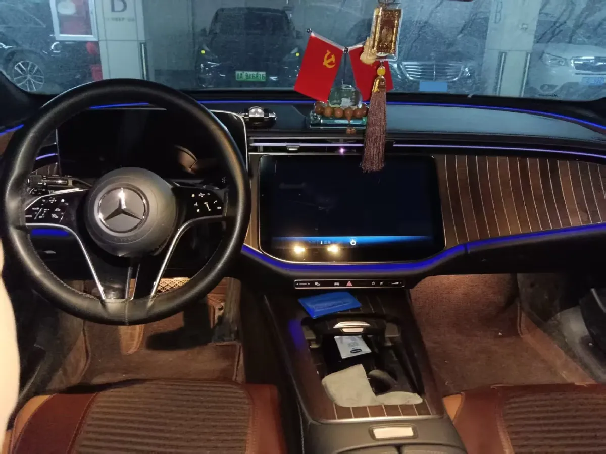 2025 Mercedes-Benz E Class 2.0T 258HP L4 9AT,autocango,china used car exporter,china ev exporter,chinese used car exporter,chinese used ev exporter