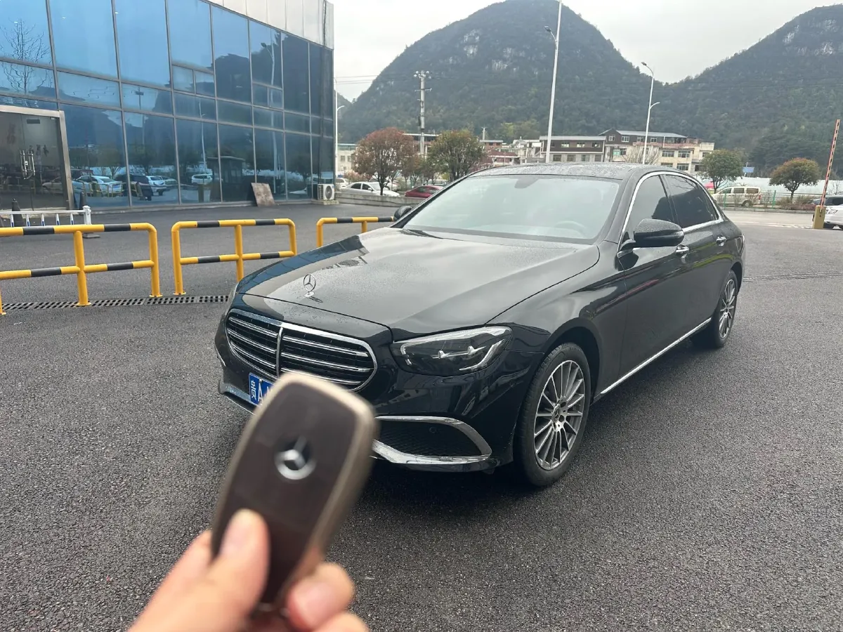 2023 Mercedes-Benz E Class 2.0T 197HP L4 9AT,autocango,china used car exporter,china ev exporter,chinese used car exporter,chinese used ev exporter