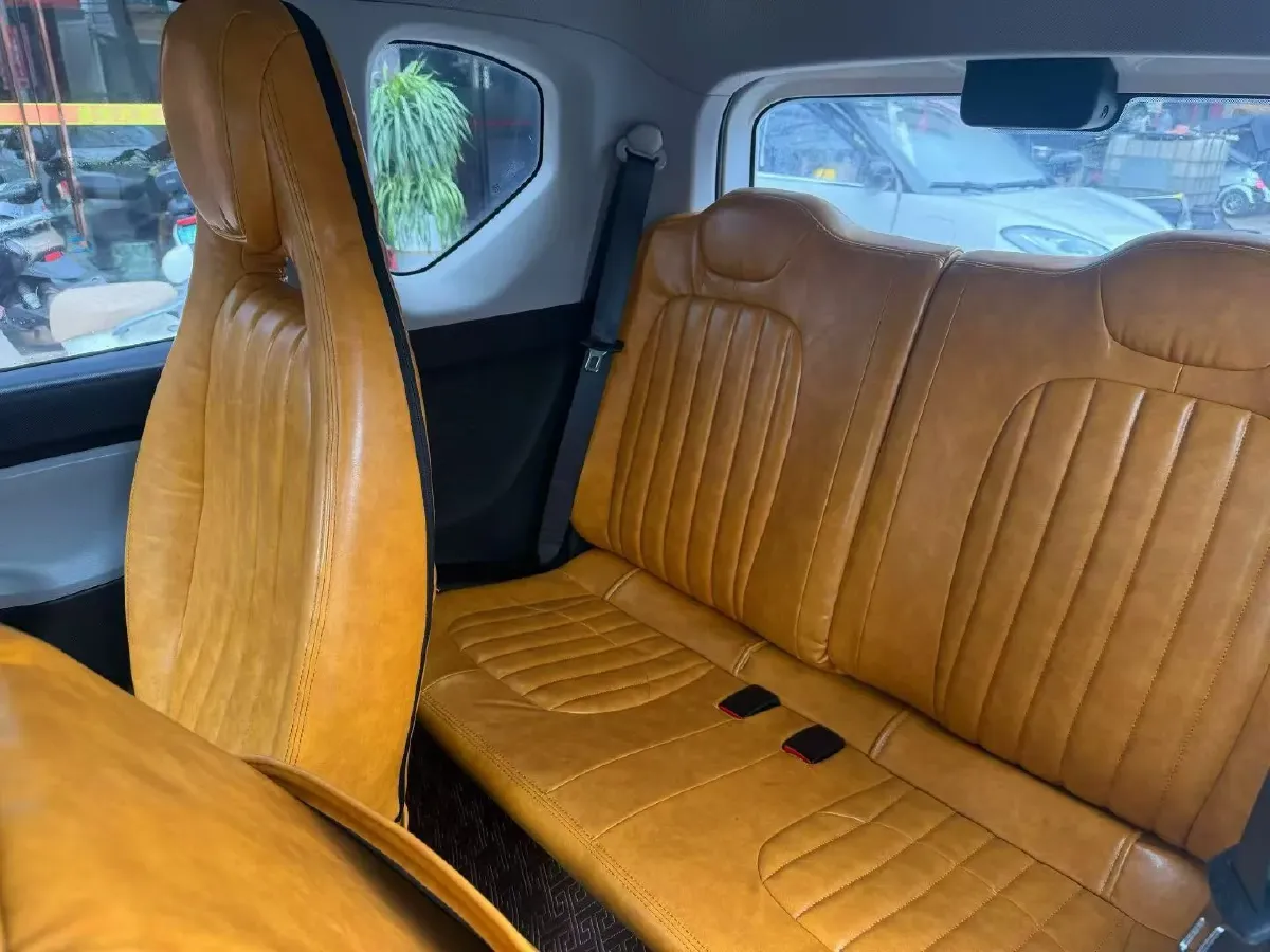 2020 WuLing HongGuang MINI EV BEV 13.8KWH,autocango,china used car exporter,china ev exporter,chinese used car exporter,chinese used ev exporter