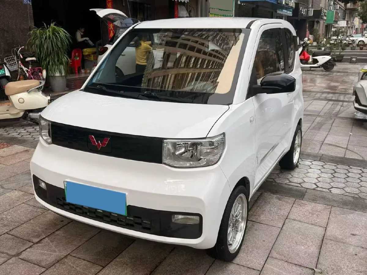 2020 WuLing HongGuang MINI EV BEV 13.8KWH,autocango,china used car exporter,china ev exporter,chinese used car exporter,chinese used ev exporter