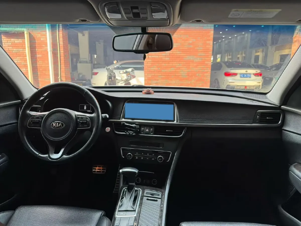 2016 Kia K5 2.0L 161HP L4 6AT,autocango,china used car exporter,china ev exporter,chinese used car exporter,chinese used ev exporter