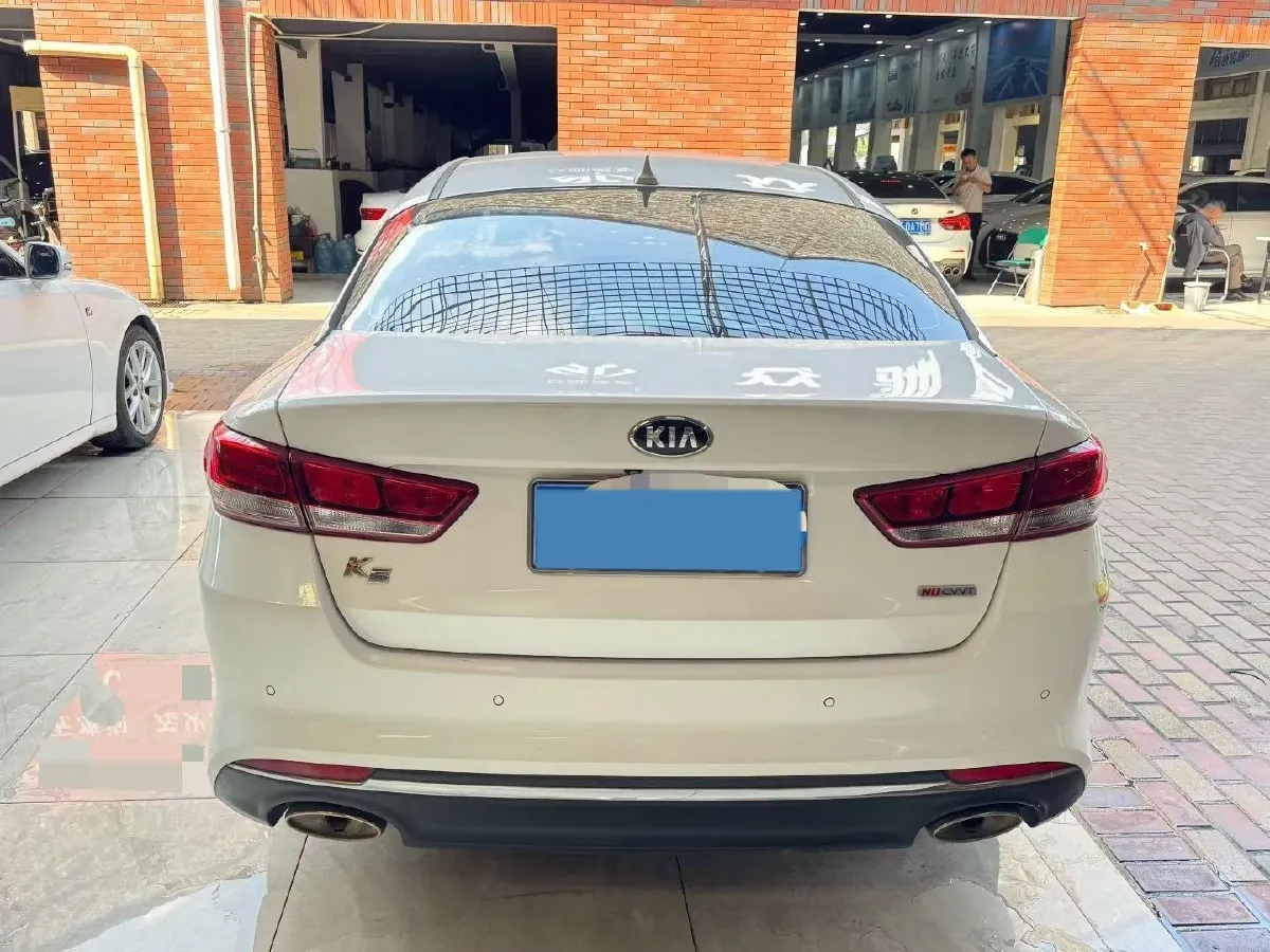 2016 Kia K5 2.0L 161HP L4 6AT,autocango,china used car exporter,china ev exporter,chinese used car exporter,chinese used ev exporter