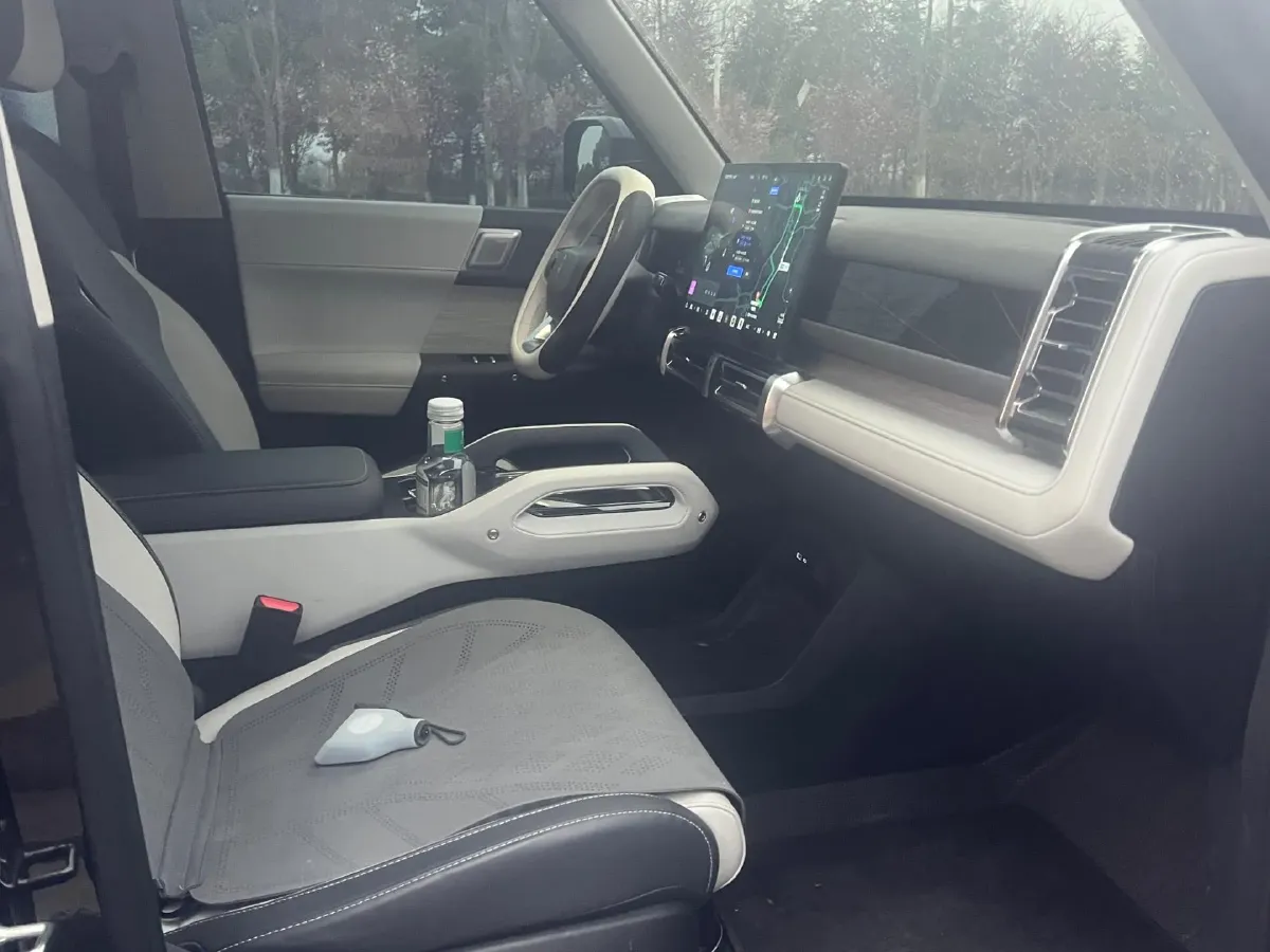 2024 JMC DaDao 2.3T 245HP L4 8AT,autocango,china used car exporter,china ev exporter,chinese used car exporter,chinese used ev exporter