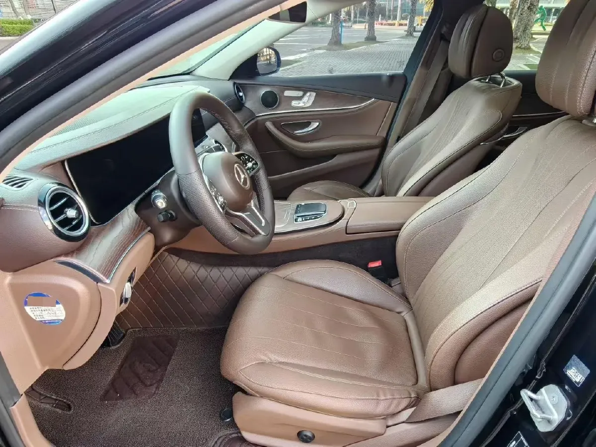2020 Mercedes-Benz E Class 2.0T 258HP L4 9AT,autocango,china used car exporter,china ev exporter,chinese used car exporter,chinese used ev exporter