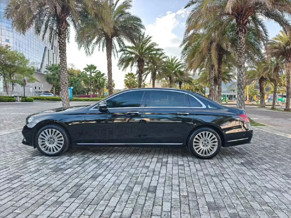 2020 Mercedes-Benz E Class 2.0T 258HP L4 9AT,autocango,china used car exporter,china ev exporter,chinese used car exporter,chinese used ev exporter