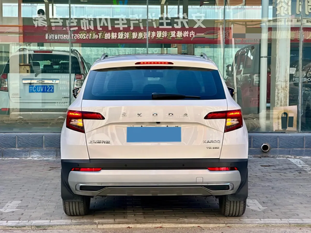 2020 Skoda Karoq 1.4T 150HP L4 7DCT,autocango,china used car exporter,china ev exporter,chinese used car exporter,chinese used ev exporter