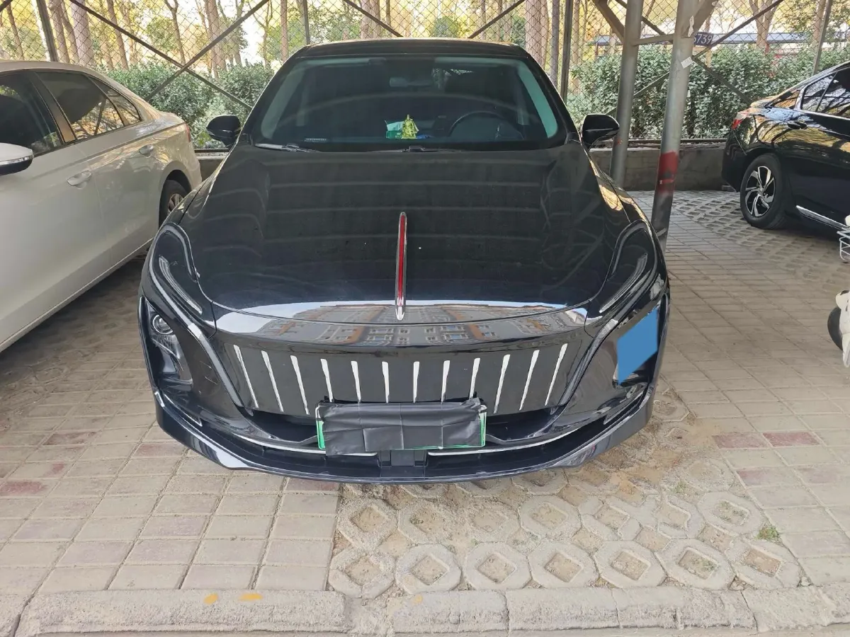 2024 HongQi E-QM5 BEV 72KWH,autocango,china used car exporter,china ev exporter,chinese used car exporter,chinese used ev exporter