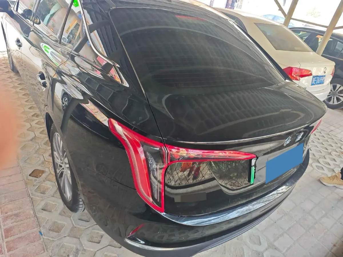 2024 HongQi E-QM5 BEV 72KWH,autocango,china used car exporter,china ev exporter,chinese used car exporter,chinese used ev exporter