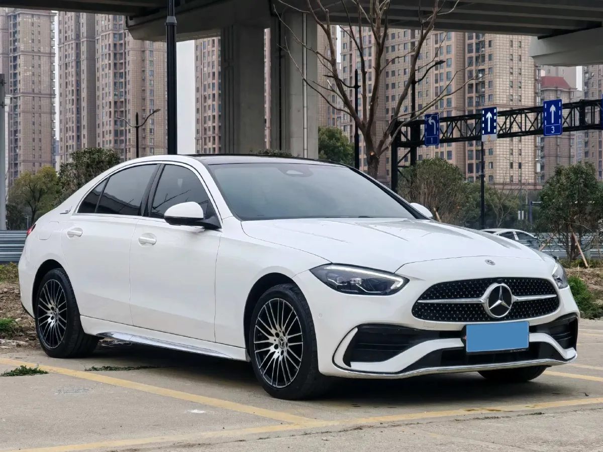 2024 Mercedes-Benz C Class 1.5T 204HP L4 9AT,autocango,china used car exporter,china ev exporter,chinese used car exporter,chinese used ev exporter