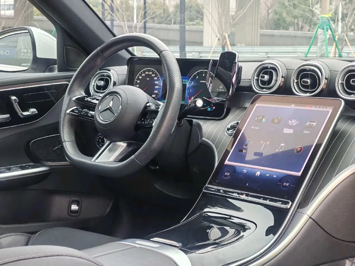 2024 Mercedes-Benz C Class 1.5T 204HP L4 9AT,autocango,china used car exporter,china ev exporter,chinese used car exporter,chinese used ev exporter