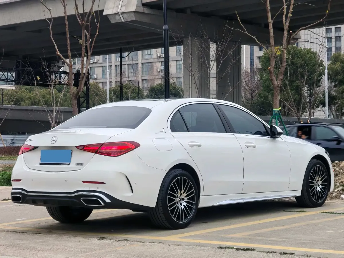 2024 Mercedes-Benz C Class 1.5T 204HP L4 9AT,autocango,china used car exporter,china ev exporter,chinese used car exporter,chinese used ev exporter