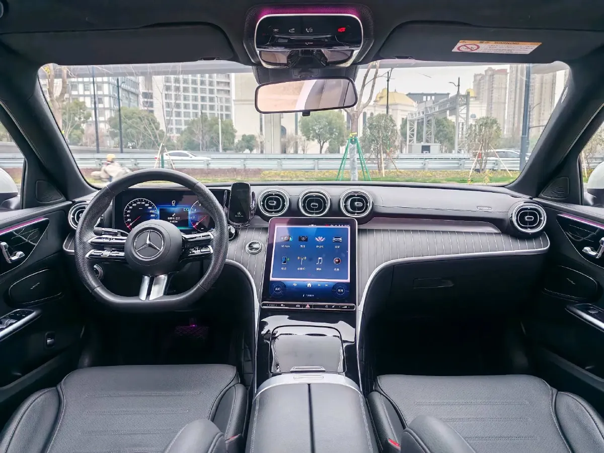 2024 Mercedes-Benz C Class 1.5T 204HP L4 9AT,autocango,china used car exporter,china ev exporter,chinese used car exporter,chinese used ev exporter