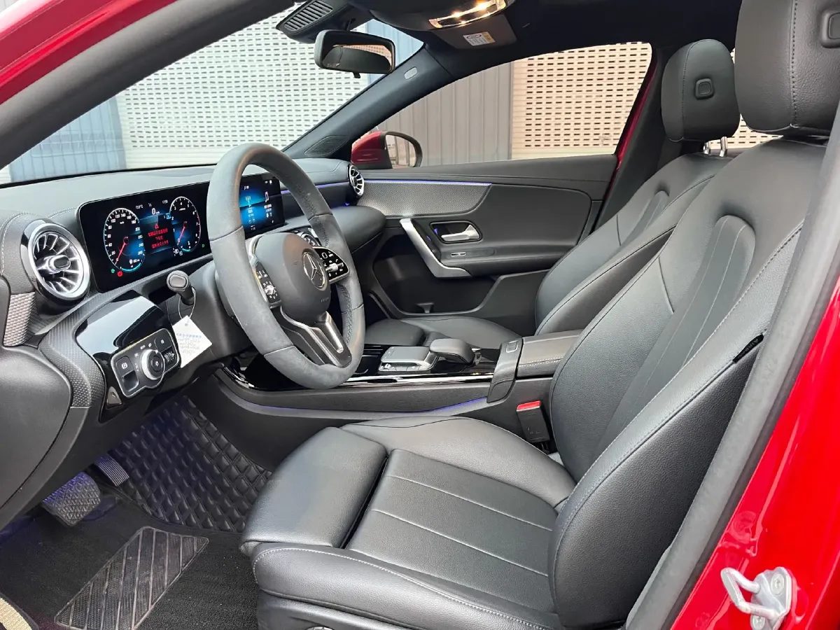 2021 Mercedes-Benz A Class 1.3T 136HP L4 7DCT,autocango,china used car exporter,china ev exporter,chinese used car exporter,chinese used ev exporter