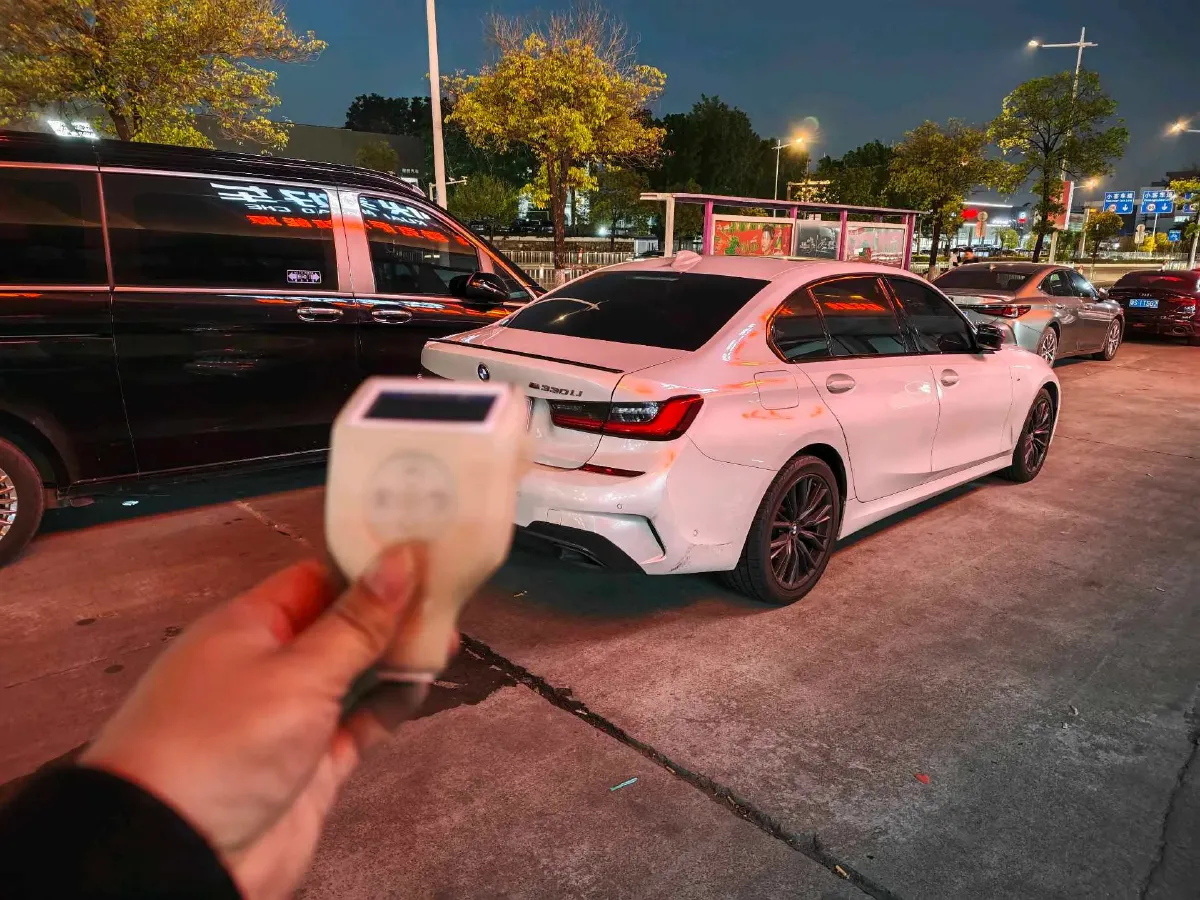 2021 BMW 3 Series 2.0T 184HP L4 8AT,autocango,china used car exporter,china ev exporter,chinese used car exporter,chinese used ev exporter