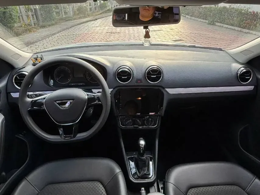 2019 Jetta VA3 1.5L 112HP L4 6AT,autocango,china used car exporter,china ev exporter,chinese used car exporter,chinese used ev exporter