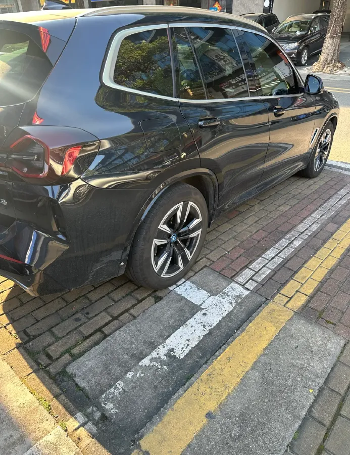 2024 BMW iX3 BEV 80KWH,autocango,china used car exporter,china ev exporter,chinese used car exporter,chinese used ev exporter