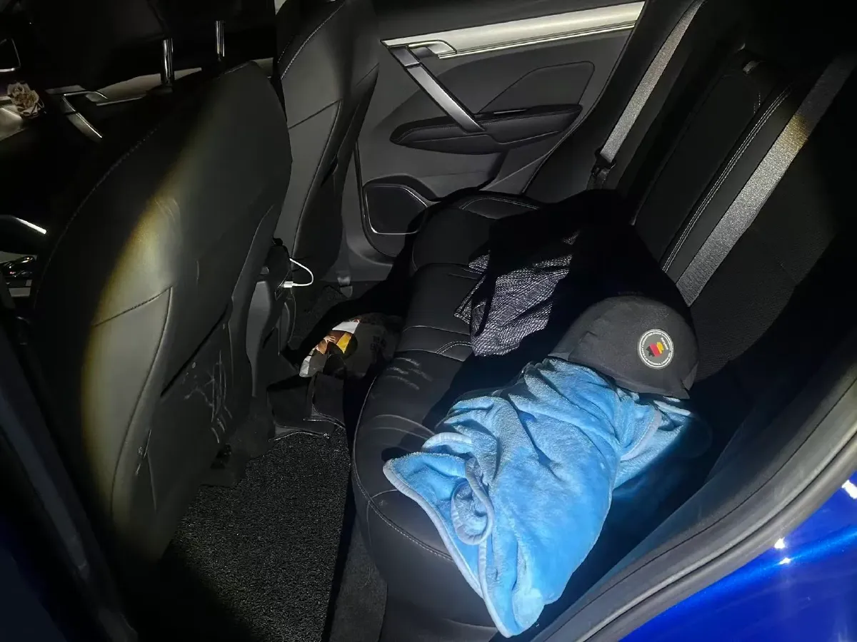 2020 Geely Emgrand GT 1.5T 180HP L3 7DCT,autocango,china used car exporter,china ev exporter,chinese used car exporter,chinese used ev exporter