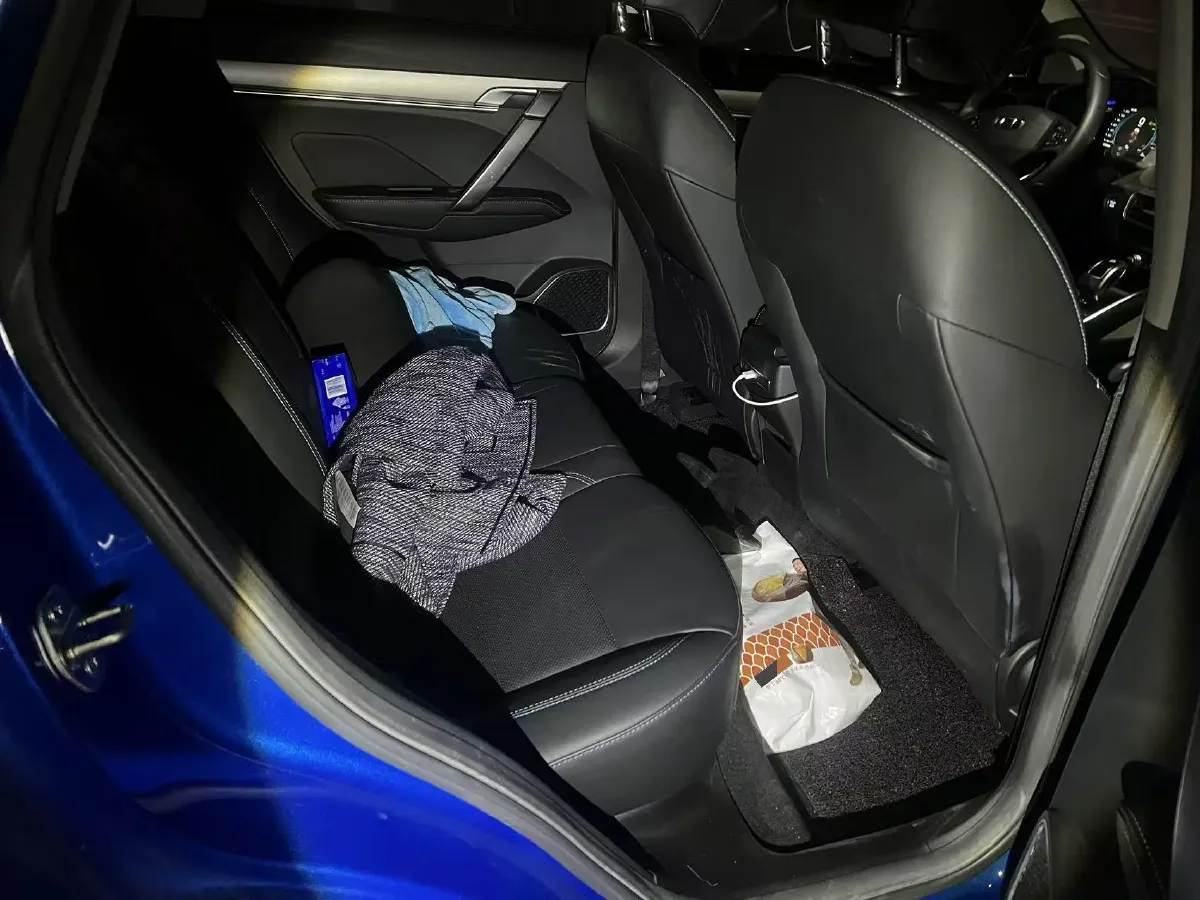 2020 Geely Emgrand GT 1.5T 180HP L3 7DCT,autocango,china used car exporter,china ev exporter,chinese used car exporter,chinese used ev exporter