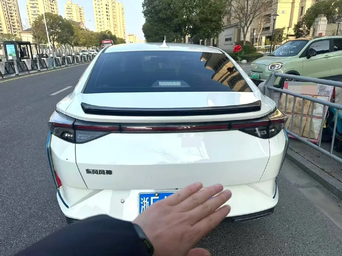 2021 DongFeng Aeolus YiXuan 1.5T 150HP L4 6DCT,autocango,china used car exporter,china ev exporter,chinese used car exporter,chinese used ev exporter