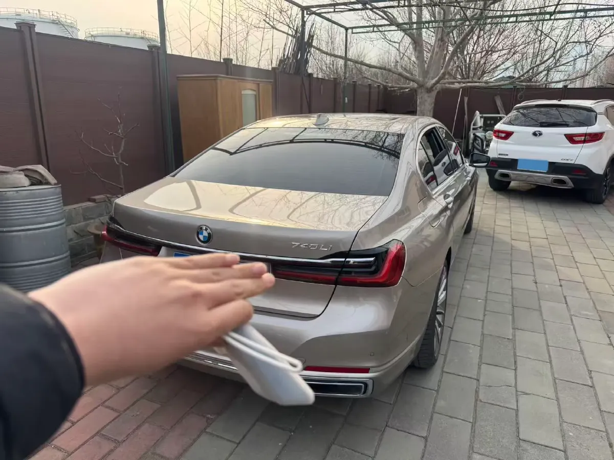 2019 BMW 7 Series 3.0T 340HP L6 8AT,autocango,china used car exporter,china ev exporter,chinese used car exporter,chinese used ev exporter