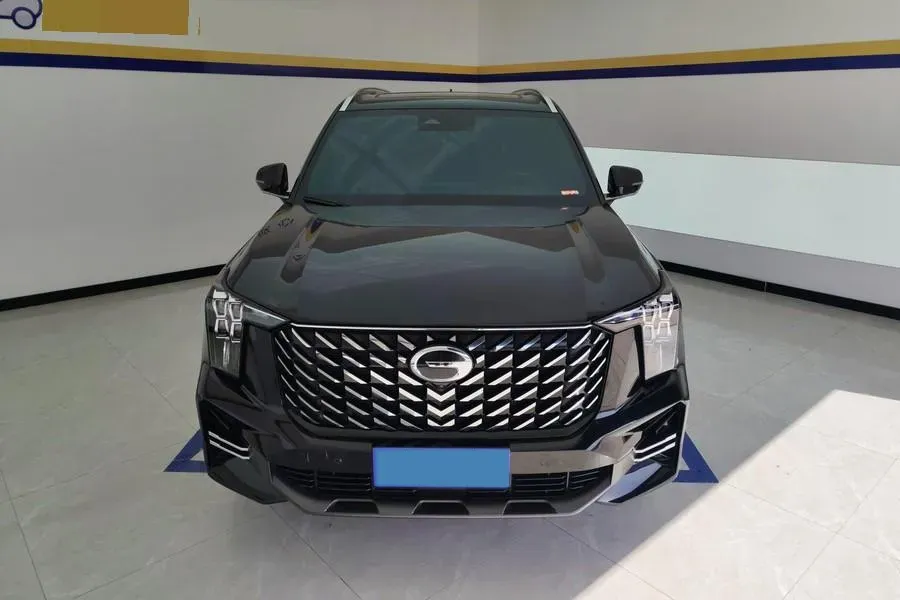 2022 GAC Trumpchi GS8 2.0T 252HP L4 8AT,autocango,china used car exporter,china ev exporter,chinese used car exporter,chinese used ev exporter