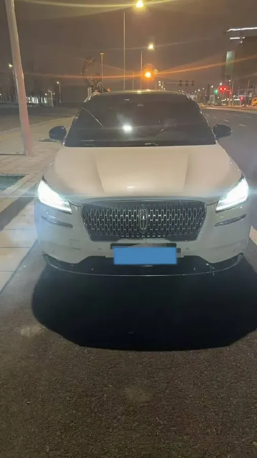 2020 Lincoln Corsair 2.0T 245HP L4 8AT,autocango,china used car exporter,china ev exporter,chinese used car exporter,chinese used ev exporter