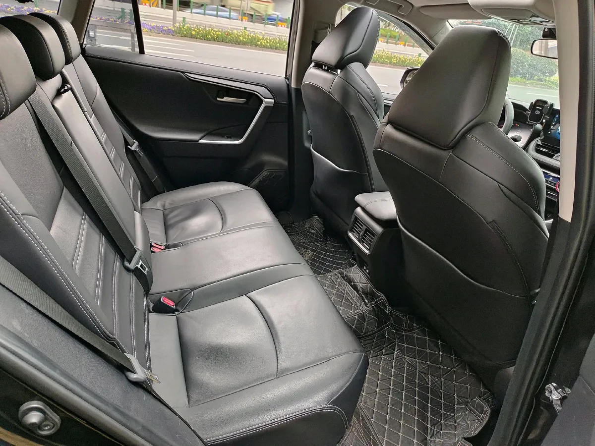 2023 Toyota Wildlander 2.0L 171HP L4 CVT,autocango,china used car exporter,china ev exporter,chinese used car exporter,chinese used ev exporter