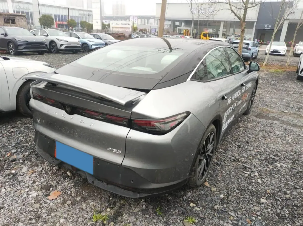 2024 ARCFOX αT5 BEV 79.2KWH,autocango,china used car exporter,china ev exporter,chinese used car exporter,chinese used ev exporter