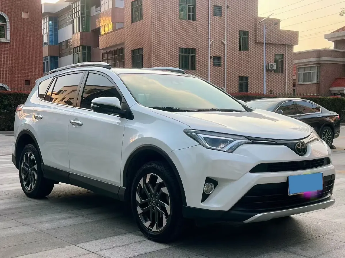 2018 Isuzu Mu-X 1.9T 163HP L4 6AT,autocango,china used car exporter,china ev exporter,chinese used car exporter,chinese used ev exporter