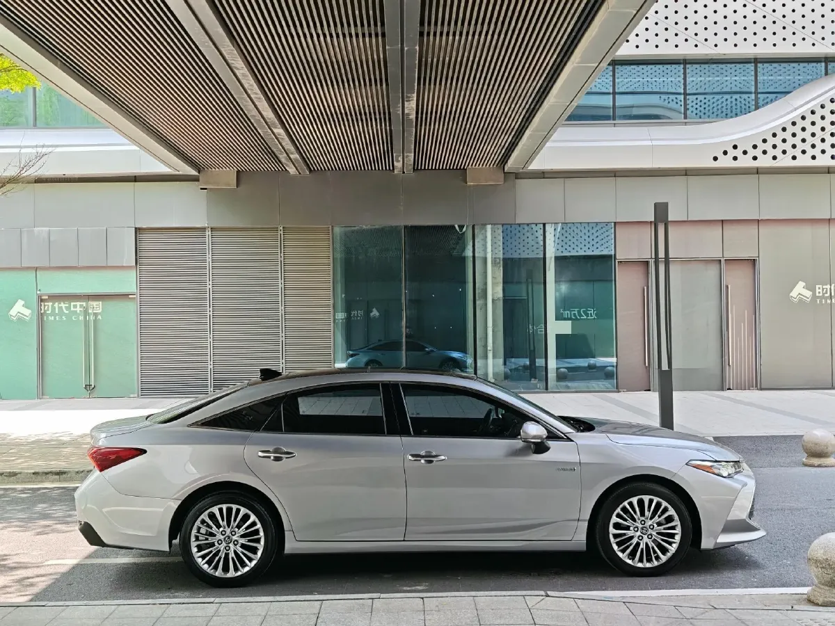 2019 Toyota Avalon 2.5L 178HP L4 E-CVT Hybrid,autocango,china used car exporter,china ev exporter,chinese used car exporter,chinese used ev exporter