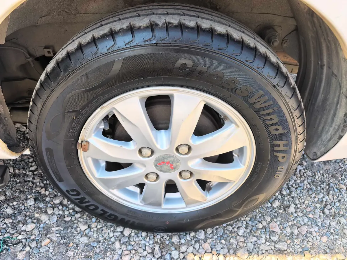 2018 WuLing HongGuang 1.5L 105HP L4 5MT,autocango,china used car exporter,china ev exporter,chinese used car exporter,chinese used ev exporter