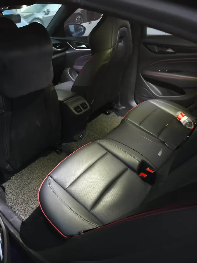 2021 Buick Regal 2.0T 237HP L4 9AT,autocango,china used car exporter,china ev exporter,chinese used car exporter,chinese used ev exporter