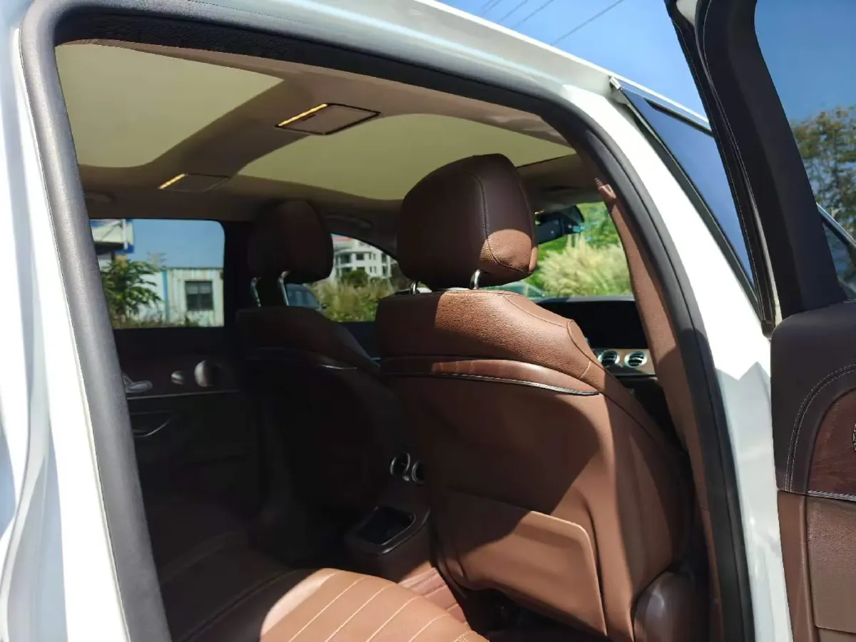 2021 Mercedes-Benz E Class 2.0T 258HP L4 9AT,autocango,china used car exporter,china ev exporter,chinese used car exporter,chinese used ev exporter