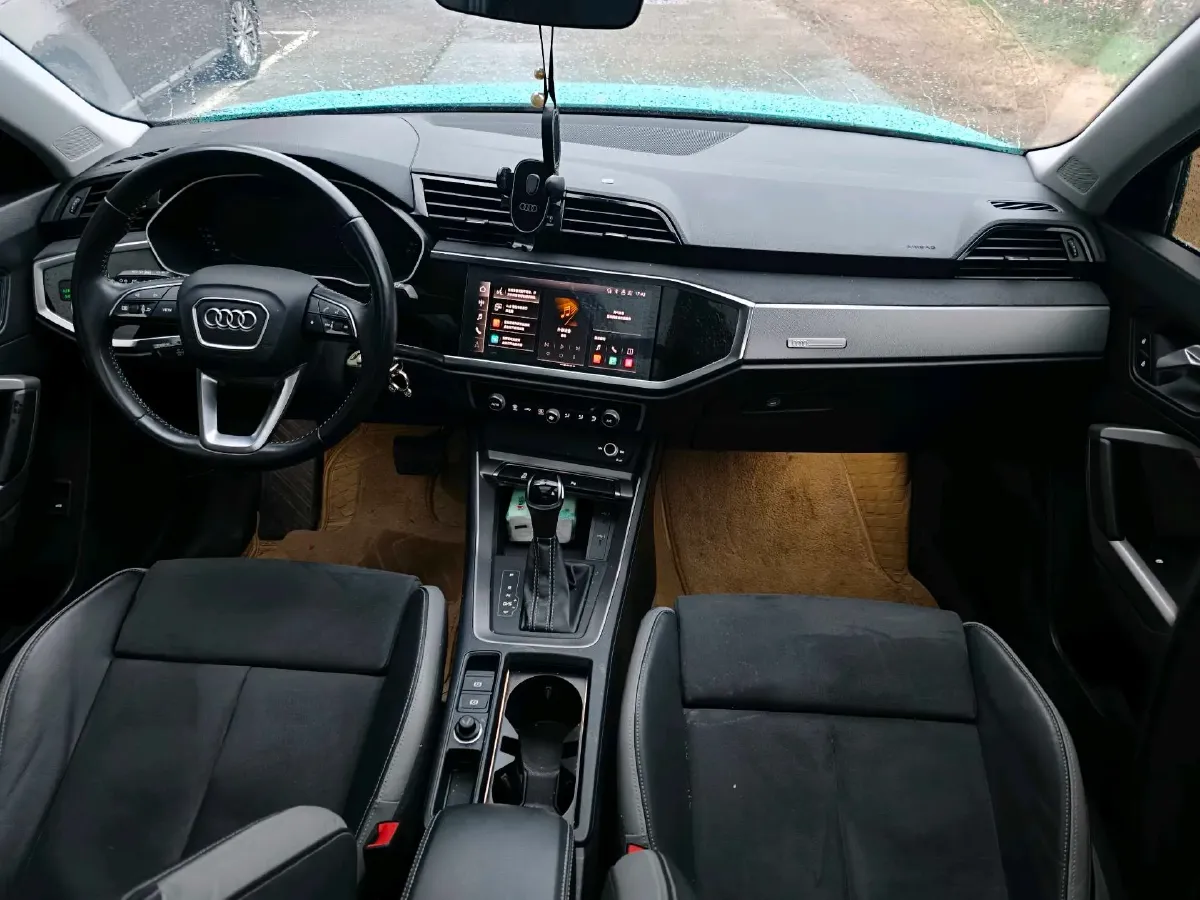 2022 Audi Q3 1.4T 150HP L4 7DCT,autocango,china used car exporter,china ev exporter,chinese used car exporter,chinese used ev exporter