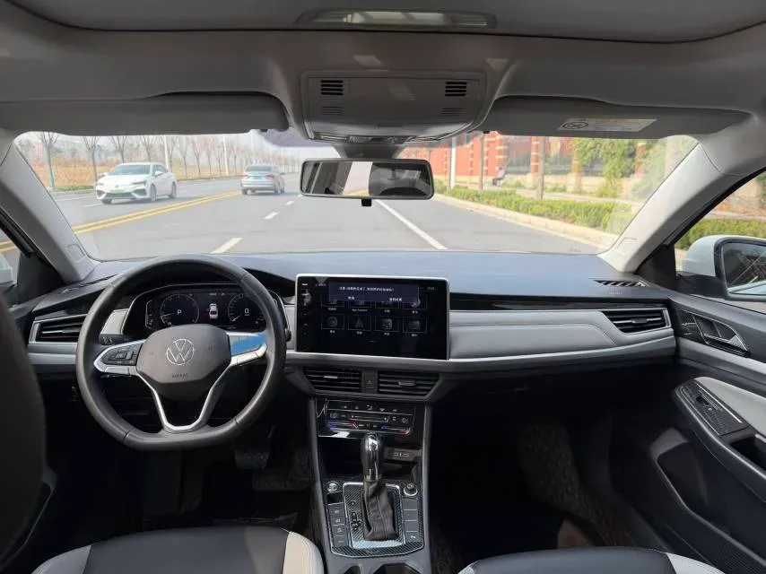 2023 Volkswagen Bora 1.4T 150HP L4 7DCT,autocango,china used car exporter,china ev exporter,chinese used car exporter,chinese used ev exporter