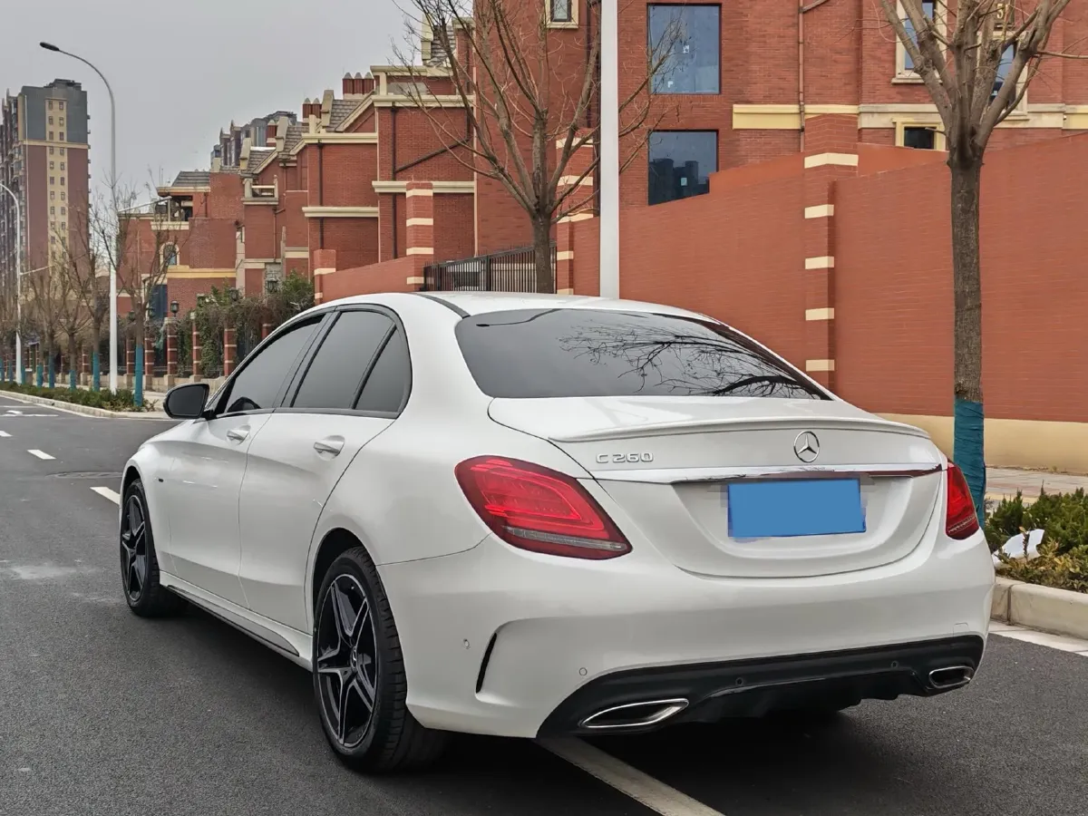 2021 Mercedes-Benz C Class 1.5T 184HP L4 9AT,autocango,china used car exporter,china ev exporter,chinese used car exporter,chinese used ev exporter