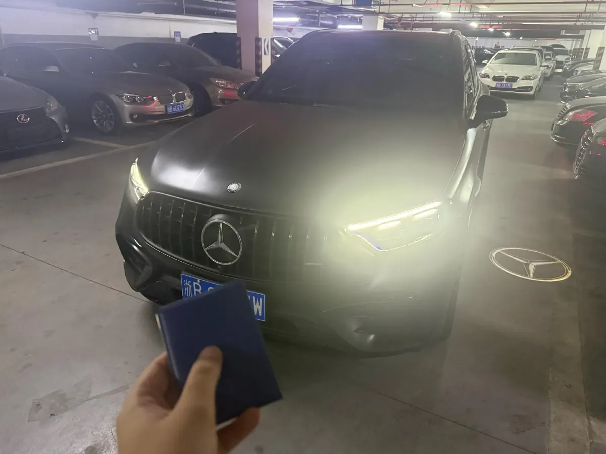 2024 Mercedes-Benz GLC AMG 2.0T 421HP L4 9AT,autocango,china used car exporter,china ev exporter,chinese used car exporter,chinese used ev exporter