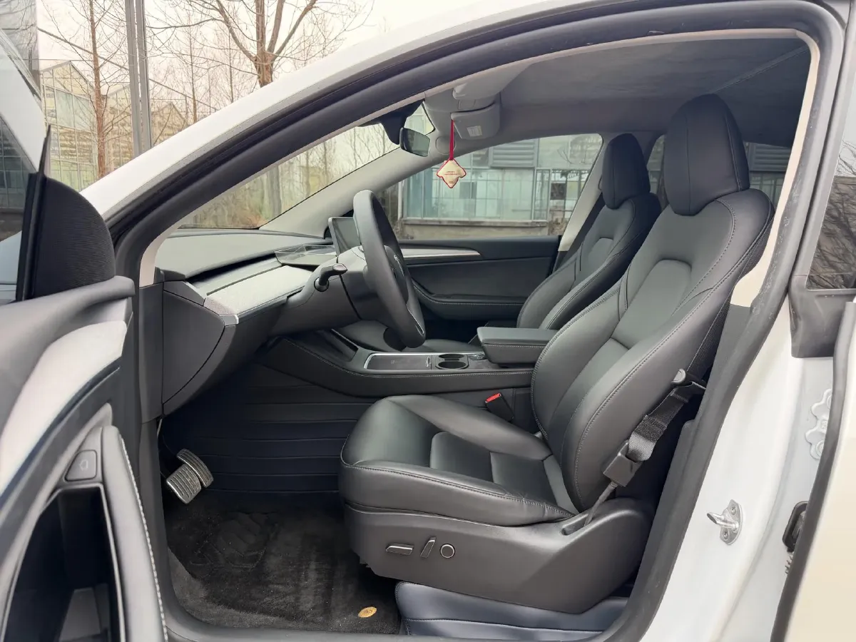 2024 Iveco OuSheng BEV 77.28KWH,autocango,china used car exporter,china ev exporter,chinese used car exporter,chinese used ev exporter