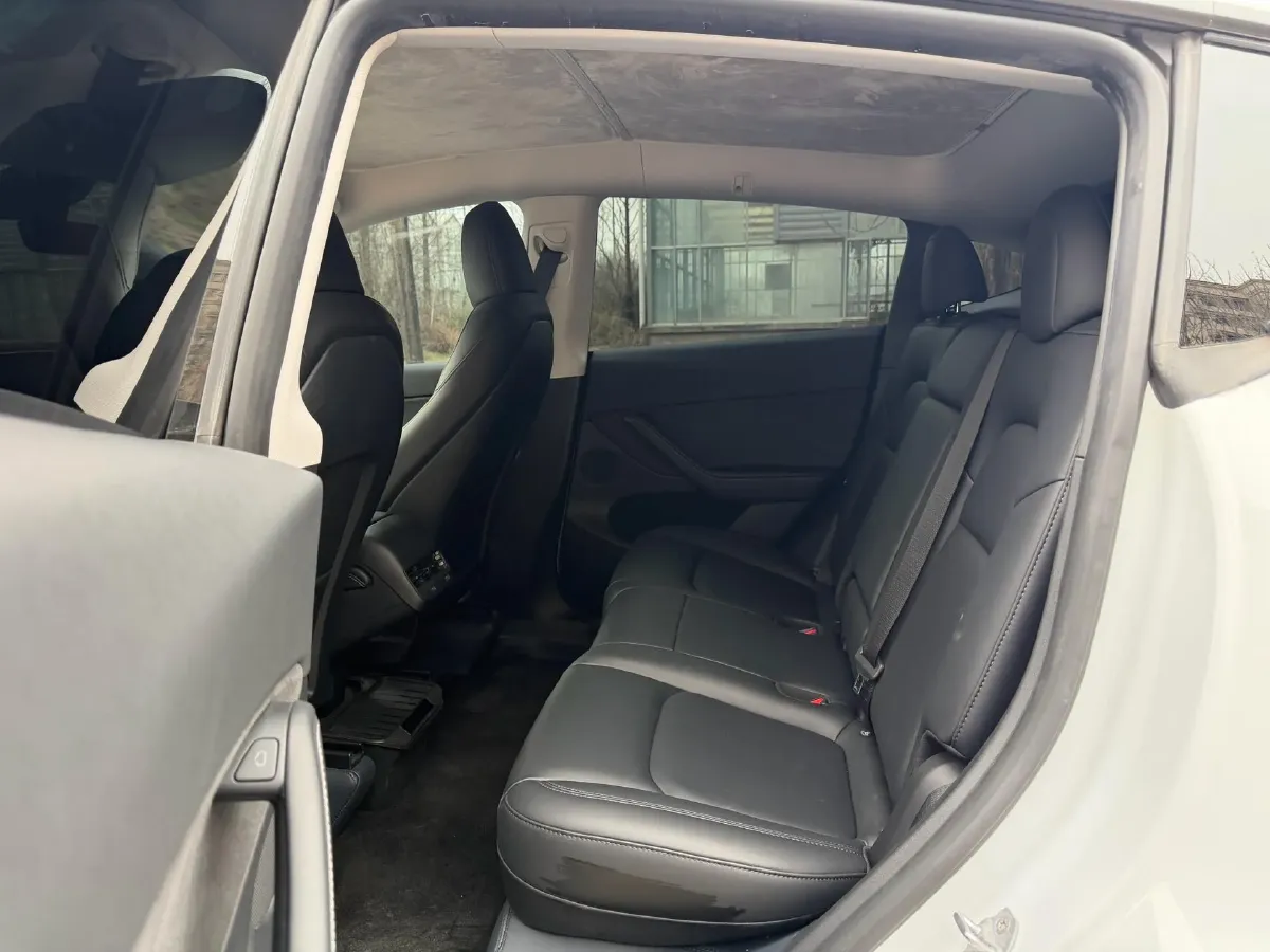 2024 Iveco OuSheng BEV 77.28KWH,autocango,china used car exporter,china ev exporter,chinese used car exporter,chinese used ev exporter